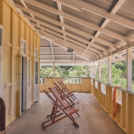 Halse Lodge ヌーサヘッズ エクステリア 写真