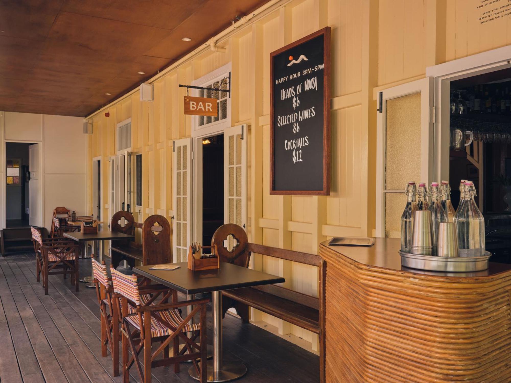 Halse Lodge ヌーサヘッズ エクステリア 写真