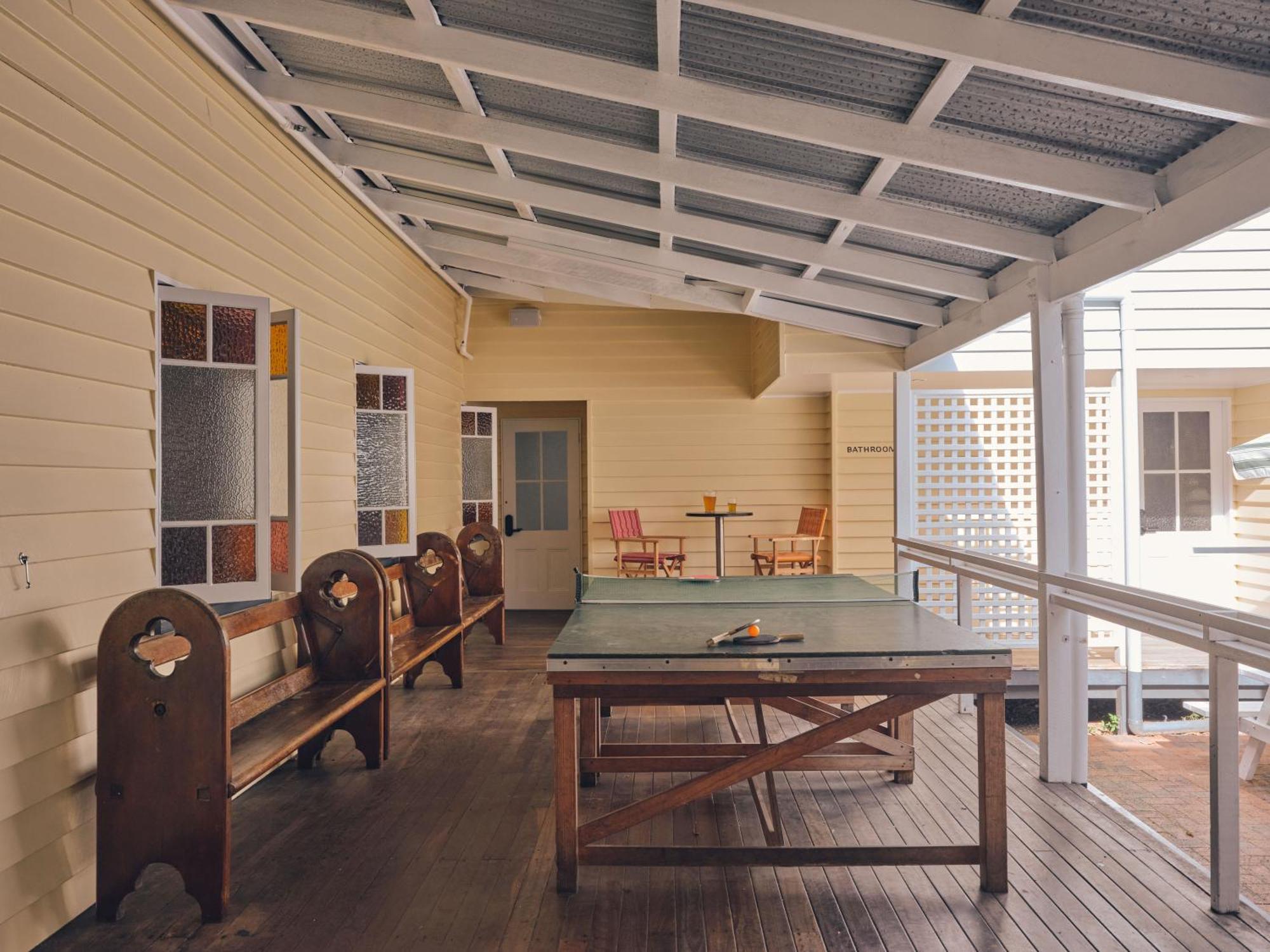 Halse Lodge ヌーサヘッズ エクステリア 写真