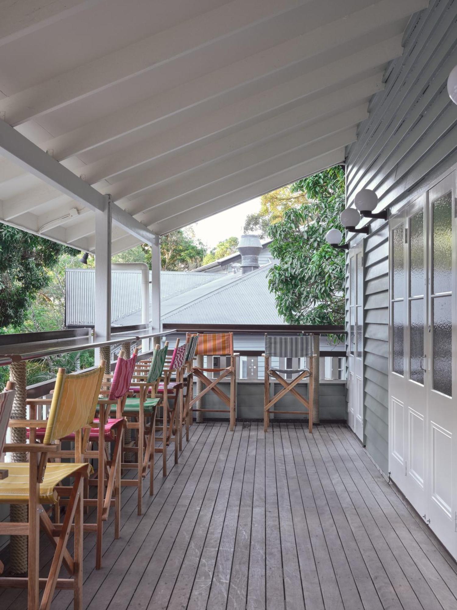 Halse Lodge ヌーサヘッズ エクステリア 写真